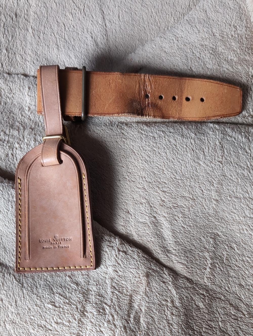 Louis Vuitton Leather Luggage Tag – Natural Brown